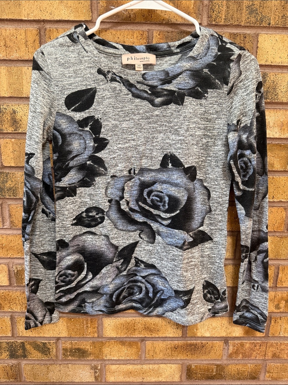 Philosophy Gray Long-Sleeve Floral Knit Top